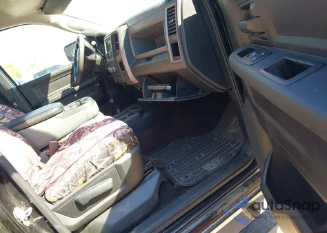 2016 Ram 2500 Tradesman from USA, damaged, VIN 3C6UR5CL8GG133113